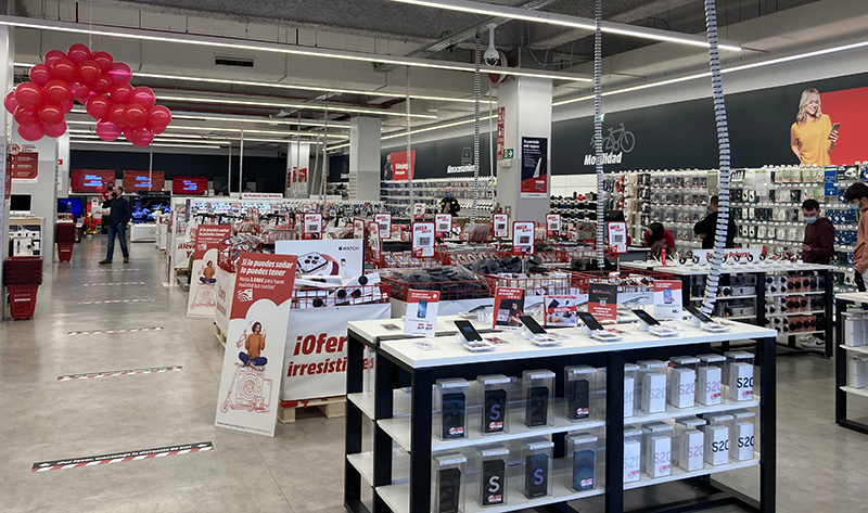 MediaMarkt tienda interior