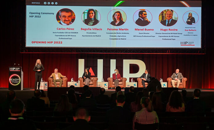 Begona Villacis y Paloma Martin HIP2022 Begona Villacis y Paloma Martin HIP2022