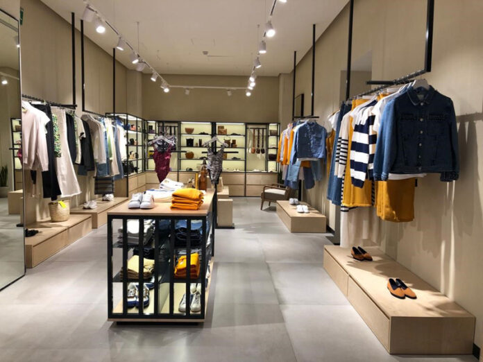 Scalpers Woman Interior 2 Scalpers Woman