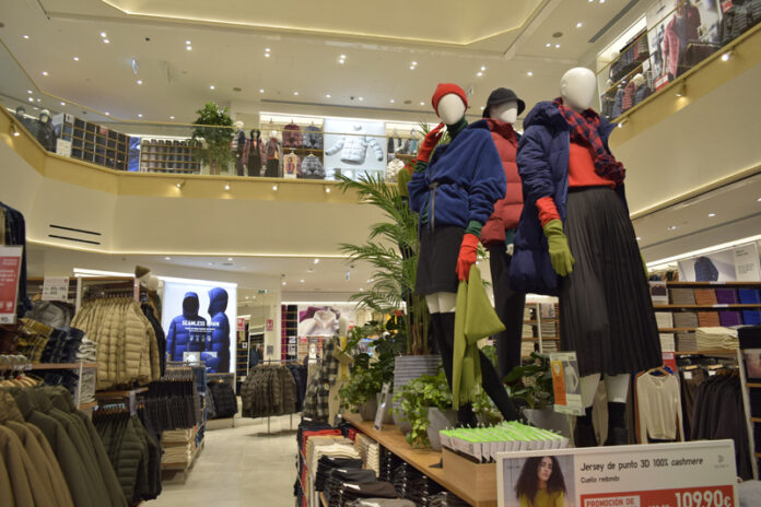 Uniqlo tienda Gran Vía apertura (15) Uniqlo tienda Gran Vía apertura