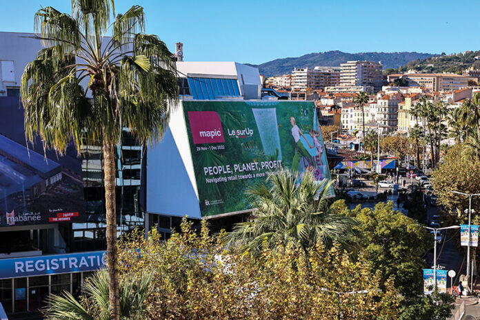 MAPIC 2022 - EXHIBITION AREA - OUTSIDE VIEW - PALAIS DES FESTIVALS