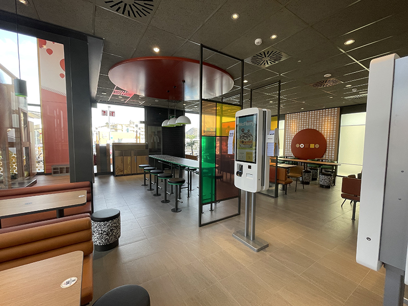 McDonalds El Esparragal apertura