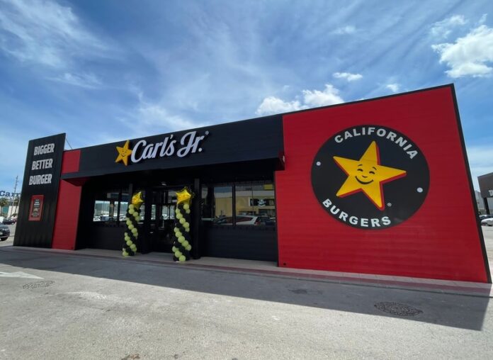 Carl's Jr. Cartagena 1 Carl's Jr. Cartagena 1