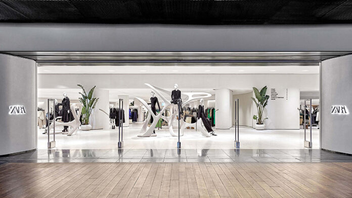 Zara_La_Defense_Paris