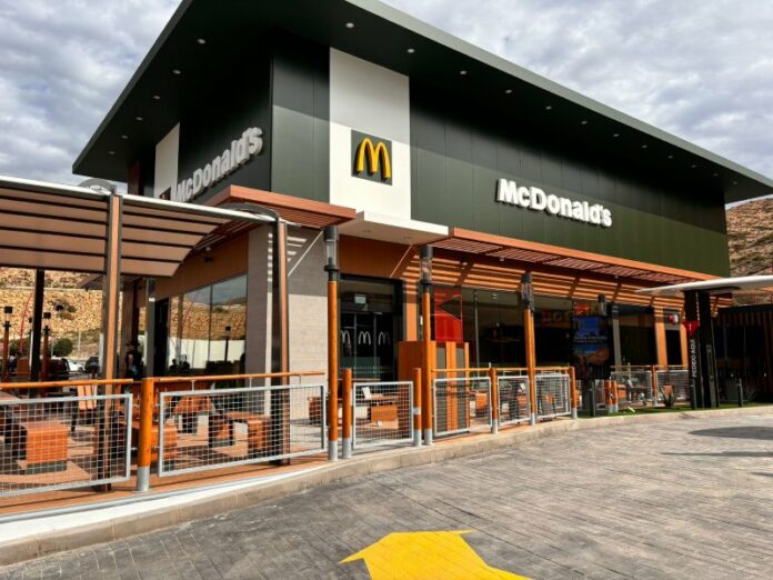 McDonald's Almería 04