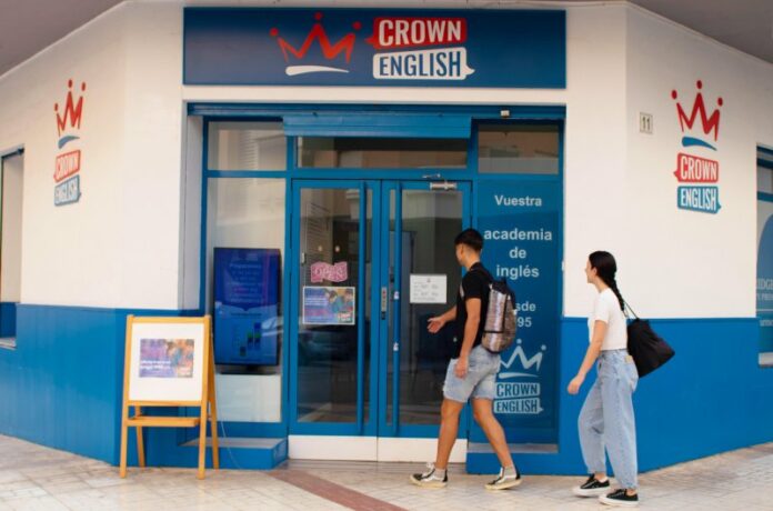 Crown English