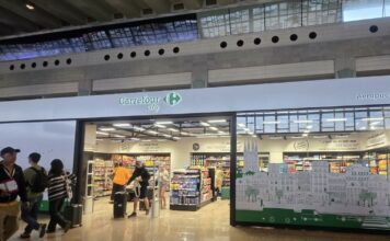 Carrefour abre en Barcelona-El Prat su primera tienda en un aeropuerto de España