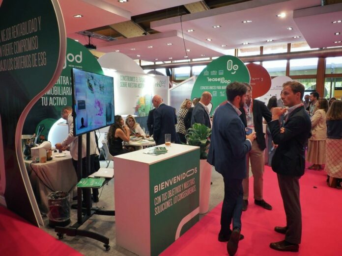 Congreso AECC ambiente feria