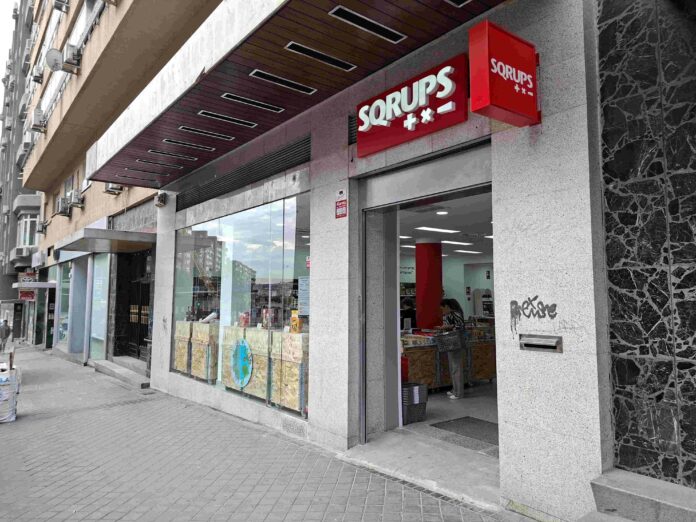 Sqrups Fachada