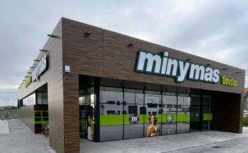 Lugo estrena un nuevo supermercado minymas en el polígono de As Gándaras