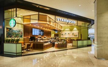 Starbucks inaugura su tercer local en A Coruña