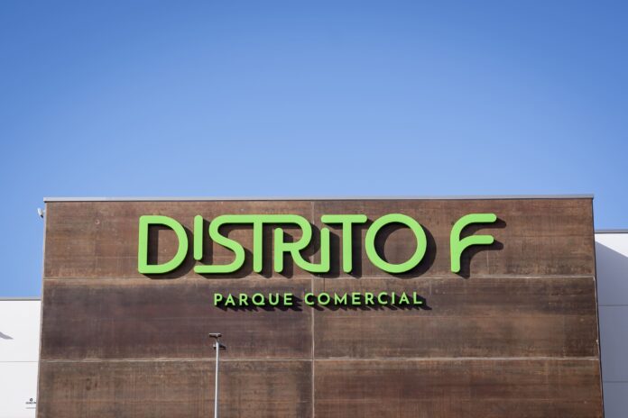 Fachada Distrito F