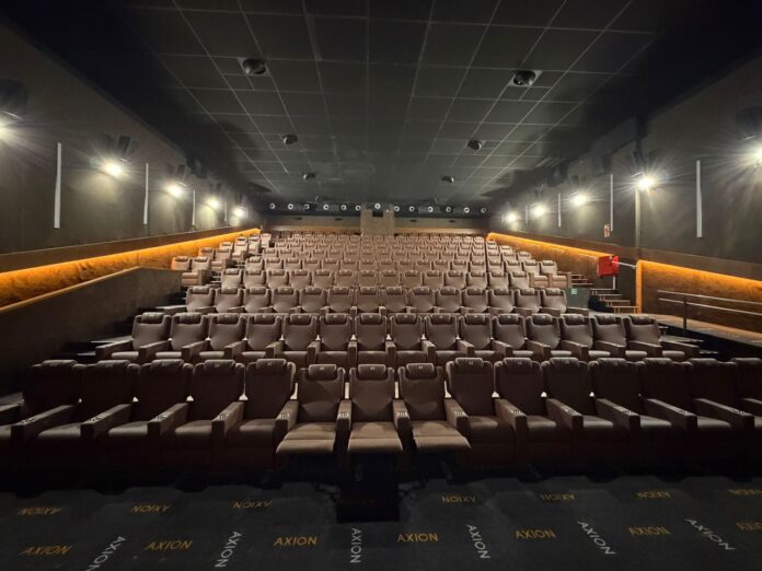 Ozone cine