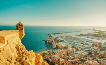 Lola Casademunt abrirá tienda en Alicante con 200 m2