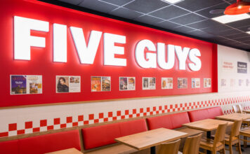 Five Guys abre su primer restaurante en Palma de Mallorca