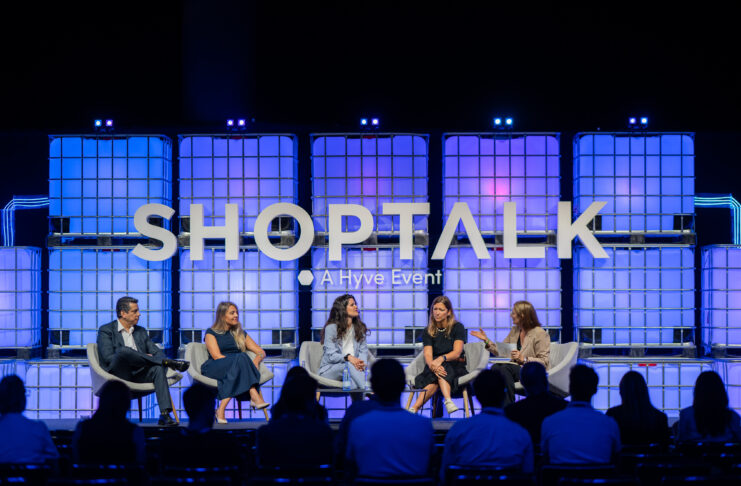 Mesa redonda Shoptalk