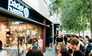 Pádel Nuestro inaugura en el corazón de Barcelona una flagship experiencial de dos plantas