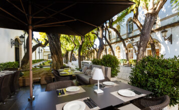 Toro Tapas inaugura su nuevo Raw Bar, disponible durante la temporada estival
