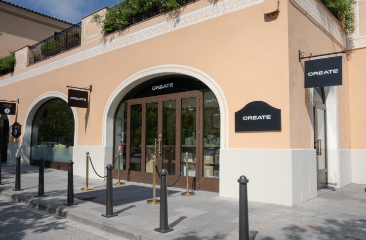 Create La Roca Village