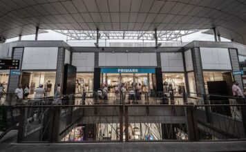 Primark renueva su tienda de Cornellà de Llobregat ubicada en el centro comercial Splau